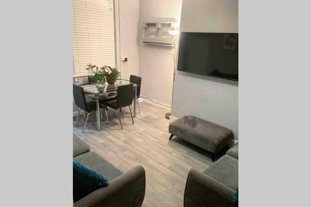 The Terrace Chester, Modern 3 Bed House Luaran gambar